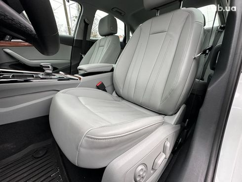 Audi A4 2023 белый - фото 51