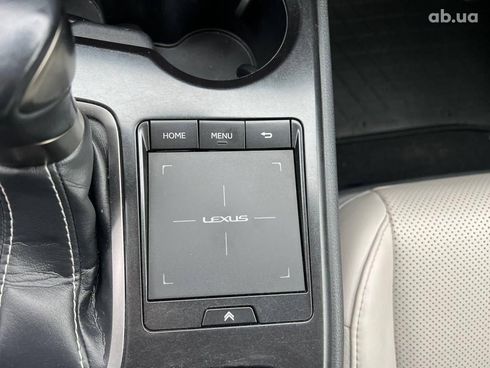 Lexus UX 2019 белый - фото 36