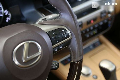 Lexus ES 2018 - фото 26