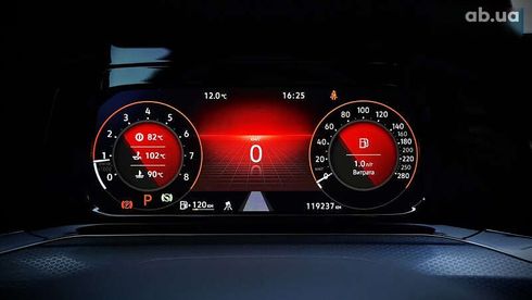 Volkswagen Golf GTI 2021 - фото 30