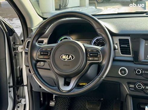 Kia Niro 2018 - фото 24