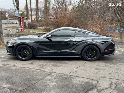 Ford Mustang 2015 черный - фото 10