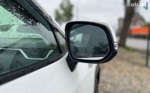 Toyota RAV4 2021 - фото 29