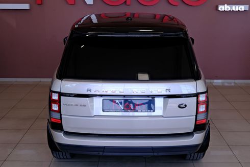 Land Rover Range Rover 2014 бежевый - фото 6