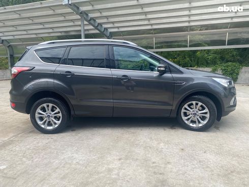 Ford Kuga 2019 серый - фото 12