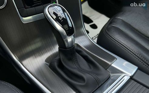 Volvo XC60 2015 - фото 16