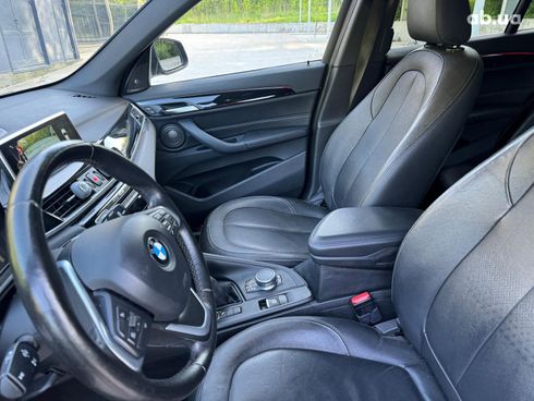 BMW X1 2016 черный - фото 5