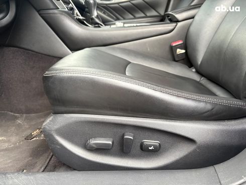 Infiniti Q50 2016 серый - фото 20