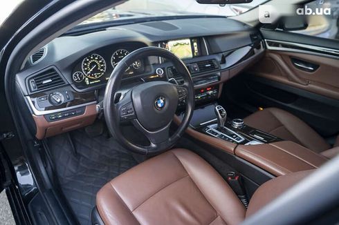 BMW 5 серия 2016 - фото 13