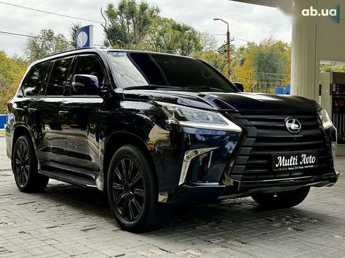 Lexus LX 2016 - фото 10