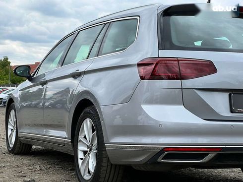 Volkswagen Passat 2022 - фото 12