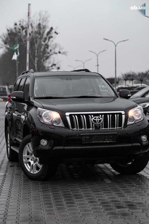 Toyota Land Cruiser Prado 2010 - фото 7