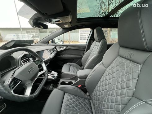 Audi Q4 e-tron 2022 - фото 35