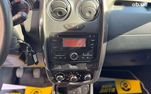 Dacia Duster 2017 - фото 13