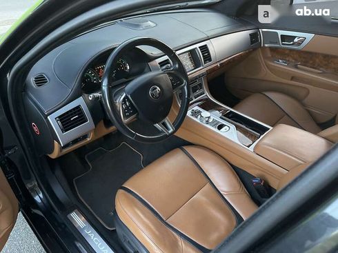 Jaguar XF 2014 - фото 21