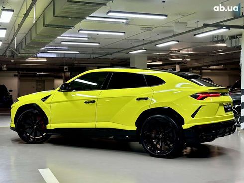 Lamborghini Urus 2020 - фото 30