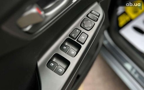 Hyundai Kona Electric 2020 - фото 17