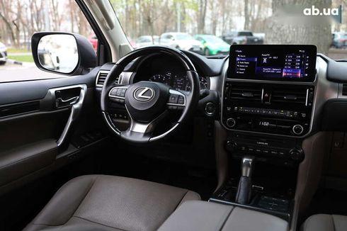 Lexus GX 2023 - фото 15