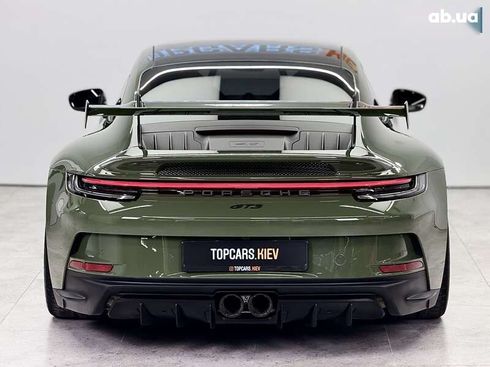 Porsche 911 2022 - фото 16