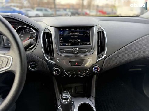 Chevrolet Cruze 2018 - фото 22