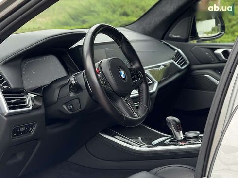 BMW X5 M 2021 - фото 27
