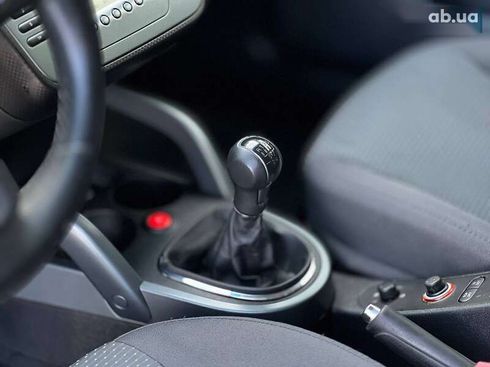 SEAT Toledo 2006 - фото 14