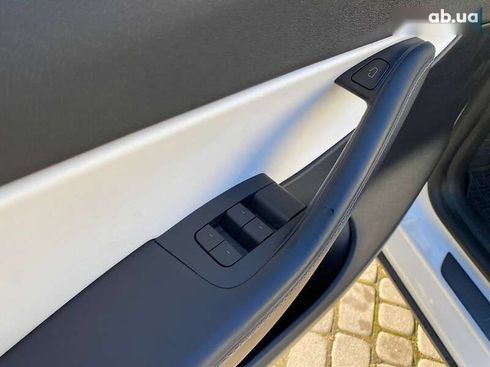 Tesla Model Y 2021 - фото 11