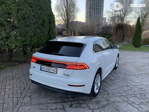 Audi Q8 2020 - фото 15