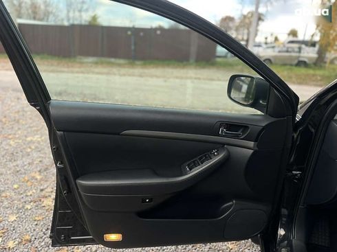 Toyota Avensis 2007 - фото 23