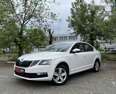Skoda Octavia 2018 - фото 5