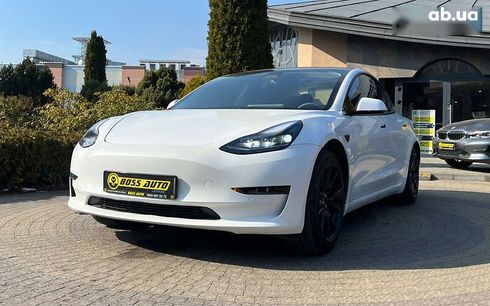 Tesla Model 3 2021 - фото 3