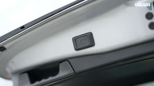 Toyota RAV4 2021 - фото 11