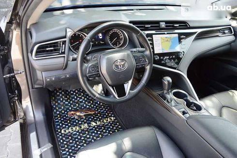 Toyota Camry 2018 - фото 24