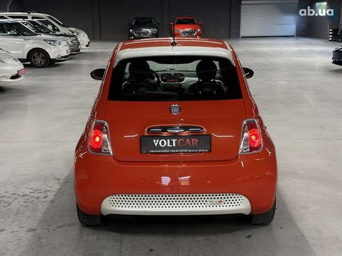 Fiat 500E 2014 - фото 27