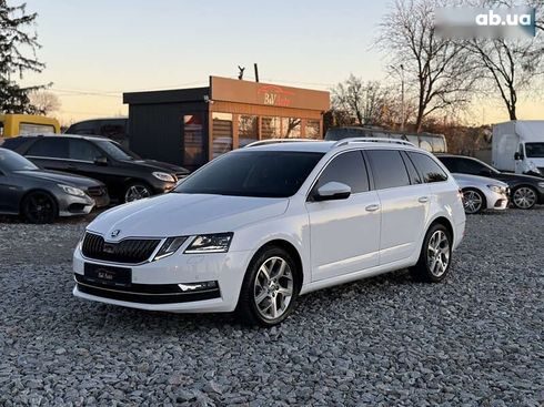 Skoda Octavia 2017 - фото 5