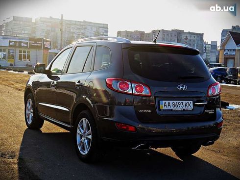 Hyundai Santa Fe 2010 - фото 4