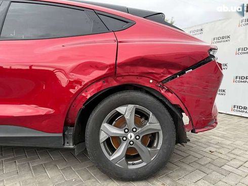 Ford Mustang Mach-E 2022 - фото 7