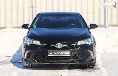 Toyota Camry 2016 - фото 2