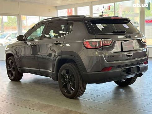 Jeep Compass 2018 - фото 7
