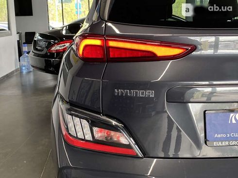 Hyundai Kona Electric 2021 - фото 19