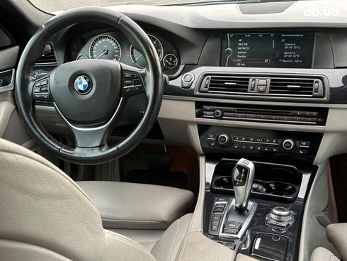 BMW 5 серия 2012 серый - фото 18