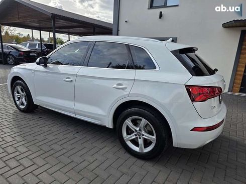 Audi Q5 2017 - фото 7