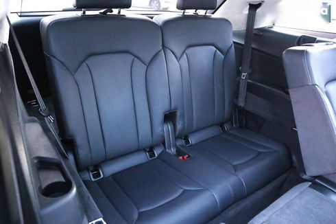 Audi Q7 2018 - фото 10
