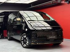 Продаж вживаних Hyundai Staria в Києві - купити на Автобазарі