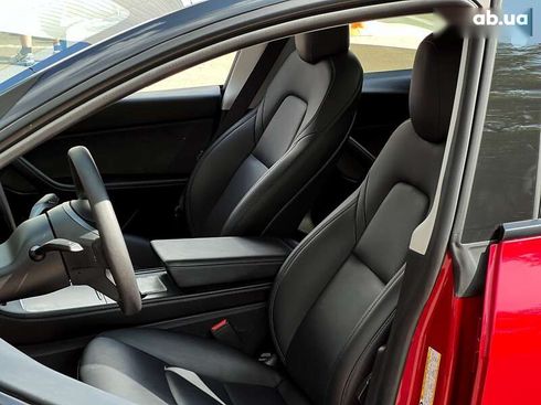 Tesla Model Y 2022 - фото 13