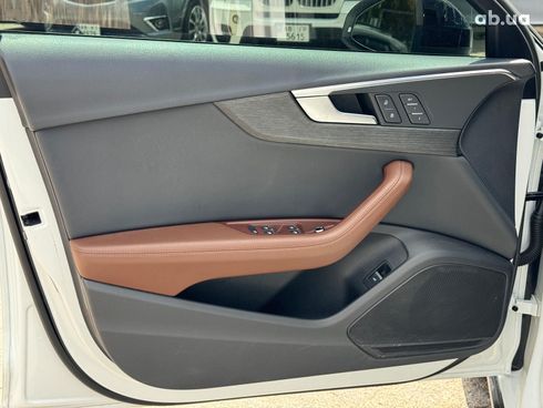 Audi A4 2019 белый - фото 19