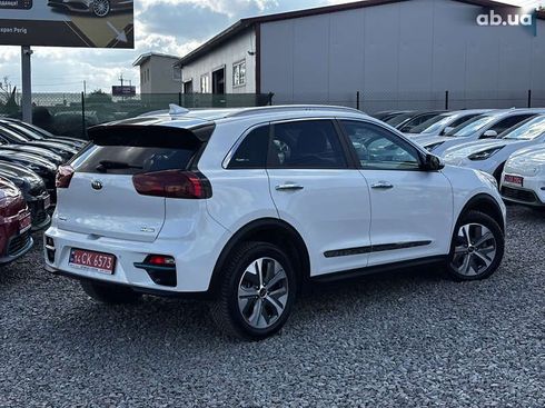 Kia Niro 2021 - фото 12