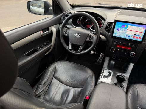 Kia Sorento 2012 серый - фото 43
