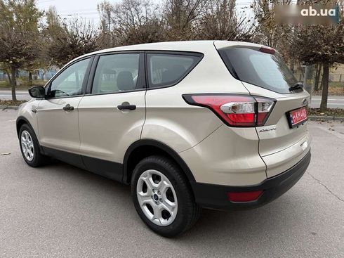 Ford Escape 2018 - фото 11