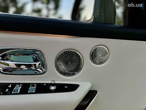 Rolls-Royce Cullinan 2019 - фото 30